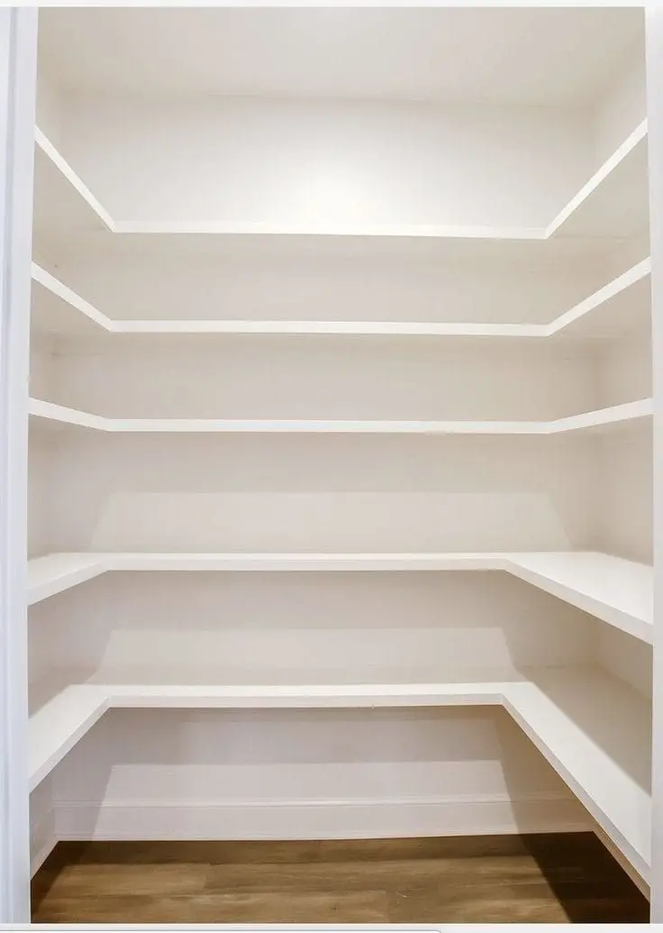 Dispensa construída com drywall
